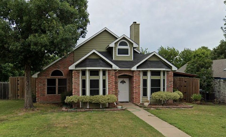 1st image of 9114 Oak Hollow Dr