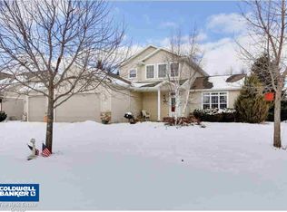 W7194 Fox Hollow Ln, Greenville, WI 54942