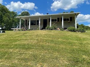 7109 Crowder Rd SW, Sherrodsville, OH 44675