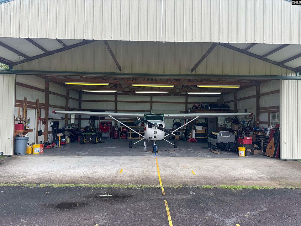 1st image of 304 Downwind Leg Rd