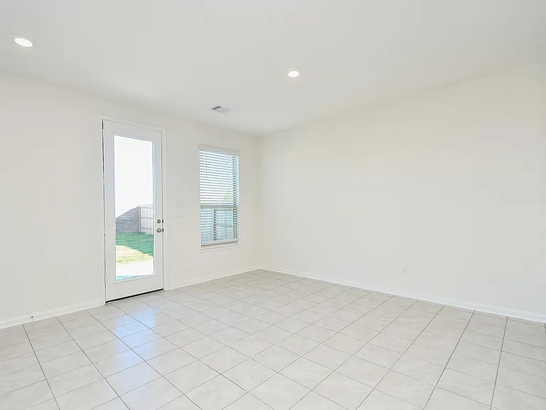 8138 Leisure Point Dr — Photo 20