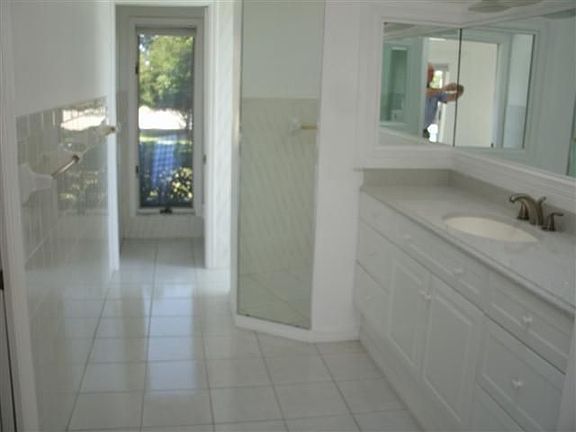 4th image of 104 Newport Cay