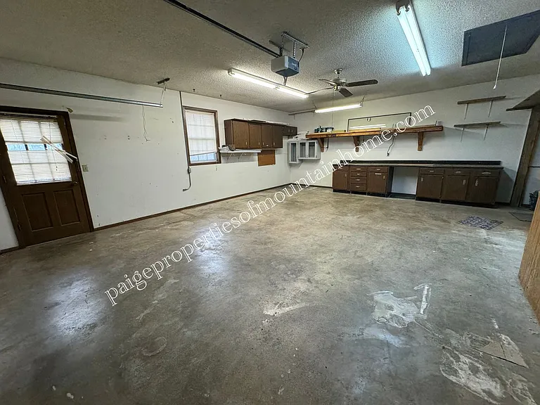 106 Parkview Cir — Photo 7