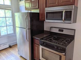 905 Elmwood Ave #9-F3, Evanston, IL 60202