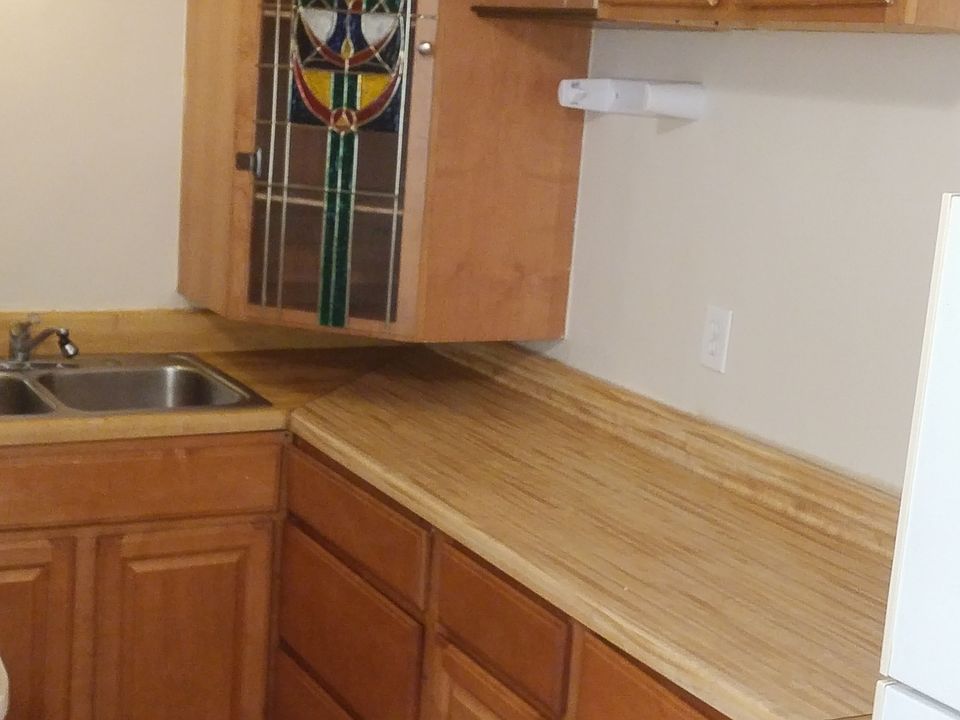 Unit B upstairs