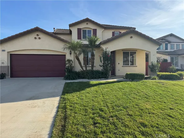 1293 Santa Paula Ct, Beaumont, CA 92223
