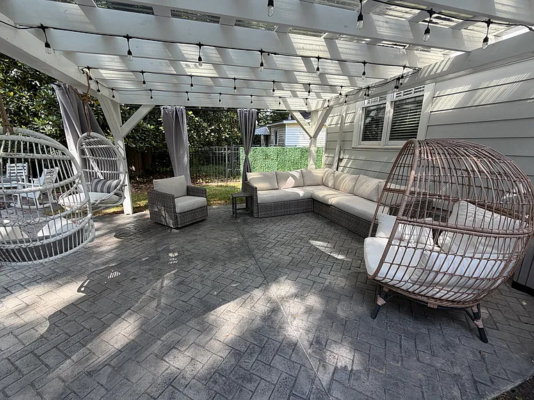 Cozy private outdoor covered patio
