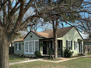 2517 27th St, Lubbock, TX 79410