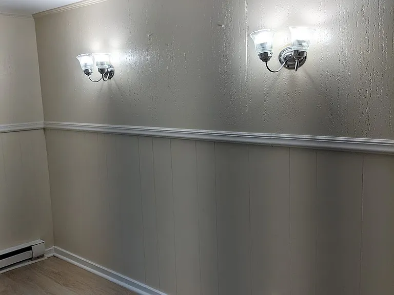288 Walnut St #1 — Photo 8