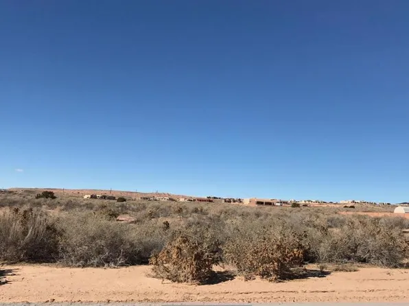 2167 Acapulco Rd NE, Rio Rancho, NM 87144