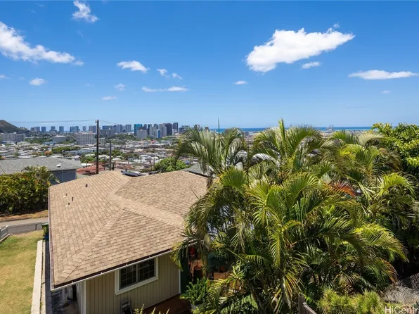 1017 Lolena St, Honolulu, HI 96817