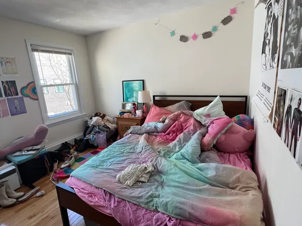 17 Pine St, Cambridge, MA 02139