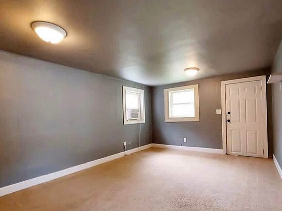 4th image of 384 Stancil Rd