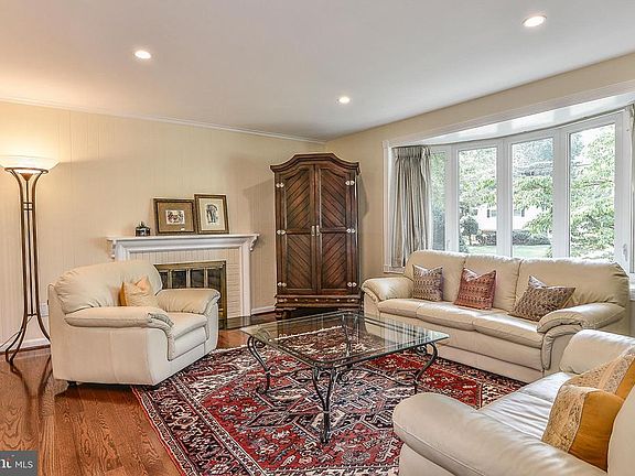 2nd image of 3508 Country Hill Dr