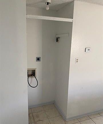 5th image of 7238 Warfield St