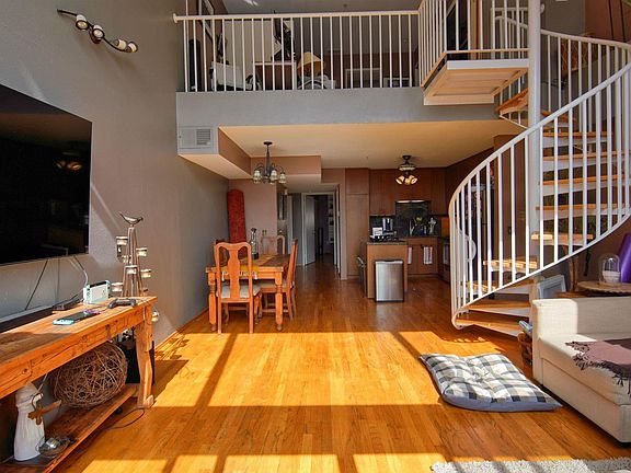 5th image of 221 Island Ave Unit 506