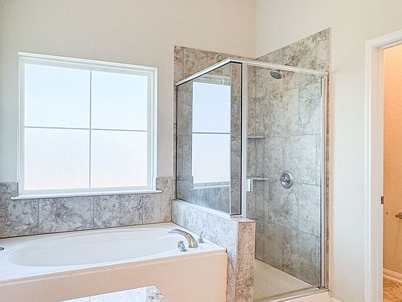 5th image of 3978 Aransas Dr