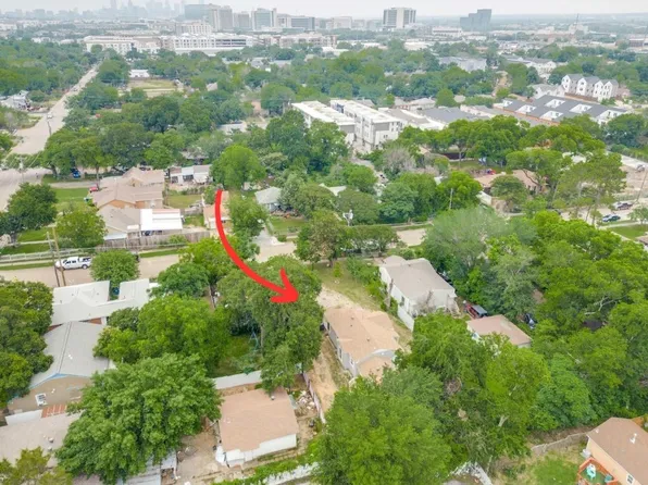 2255 Mail Ave, Dallas, TX 75235