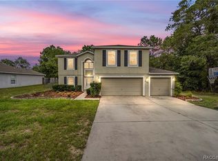9707 N Choir Ter, Citrus Springs, FL 34433
