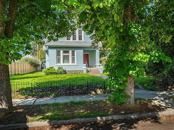 3rd image of 908 W Carlisle Ave