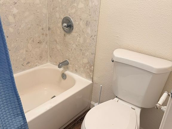 4th image of 4434 N 7th Ave #500