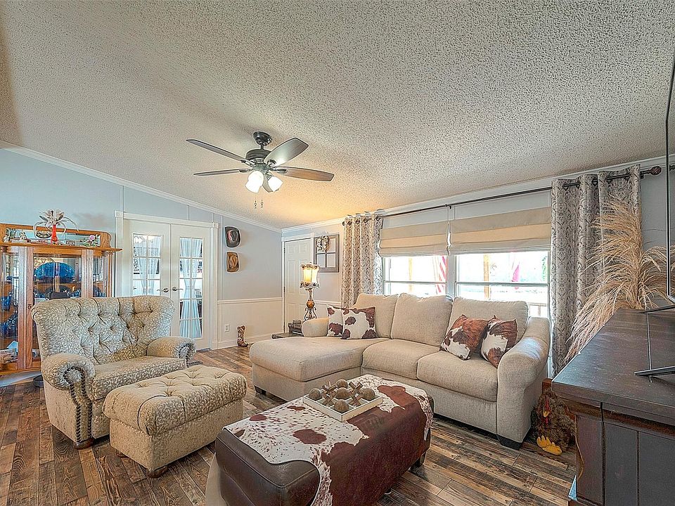 1st image of 134 Plum Grove Ct