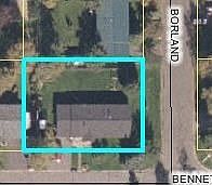 10,000 sq ft lot