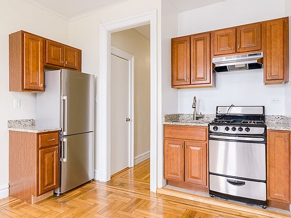 3rd image of 32-52 33rd St #C9