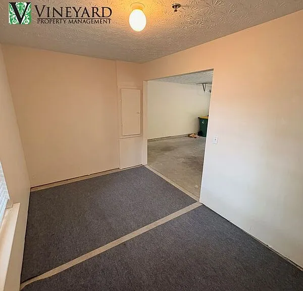 231 Village Square Dr — Photo 28