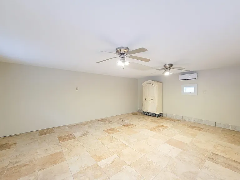 25723 Glen Loch Dr — Photo 32