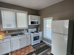 422 S Union St #B, Warsaw, IN 46580