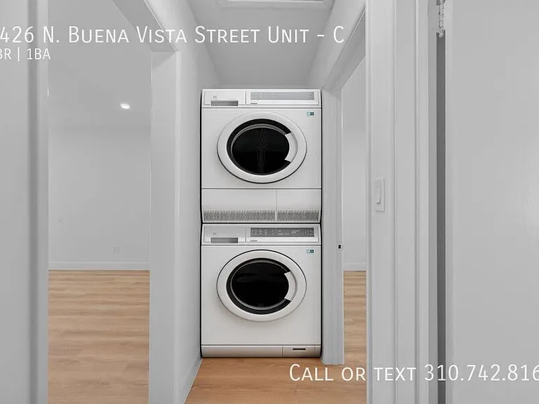 2426 N Buena Vista St #C — Photo 12