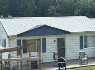 8520 Wittmer Rd, Pittsburgh, PA 15237