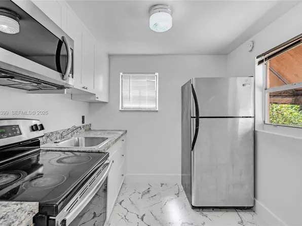 56 NW 62nd St, Miami, FL