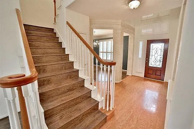4 bed, 3.5 bath, $2,290 — Photo 3