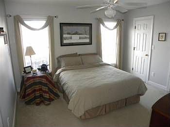 5th image of 2636 Rosewood Dr