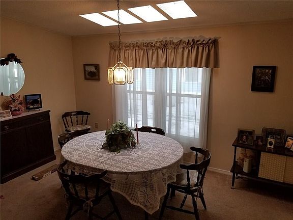 3rd image of 6418 Murphy Dr