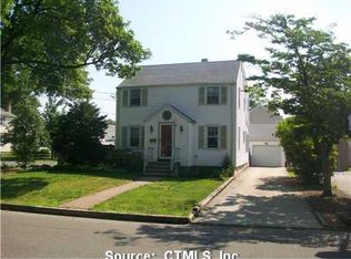 110 Rosedale Ter, Stratford, CT 06614