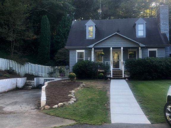 3rd image of 106 Indian Springs Dr