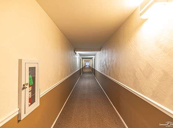 2nd image of 1460 Fairlane Dr APT 220