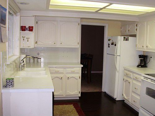 5th image of 1465 Oxford Ave