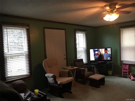4th image of 10 West Ave