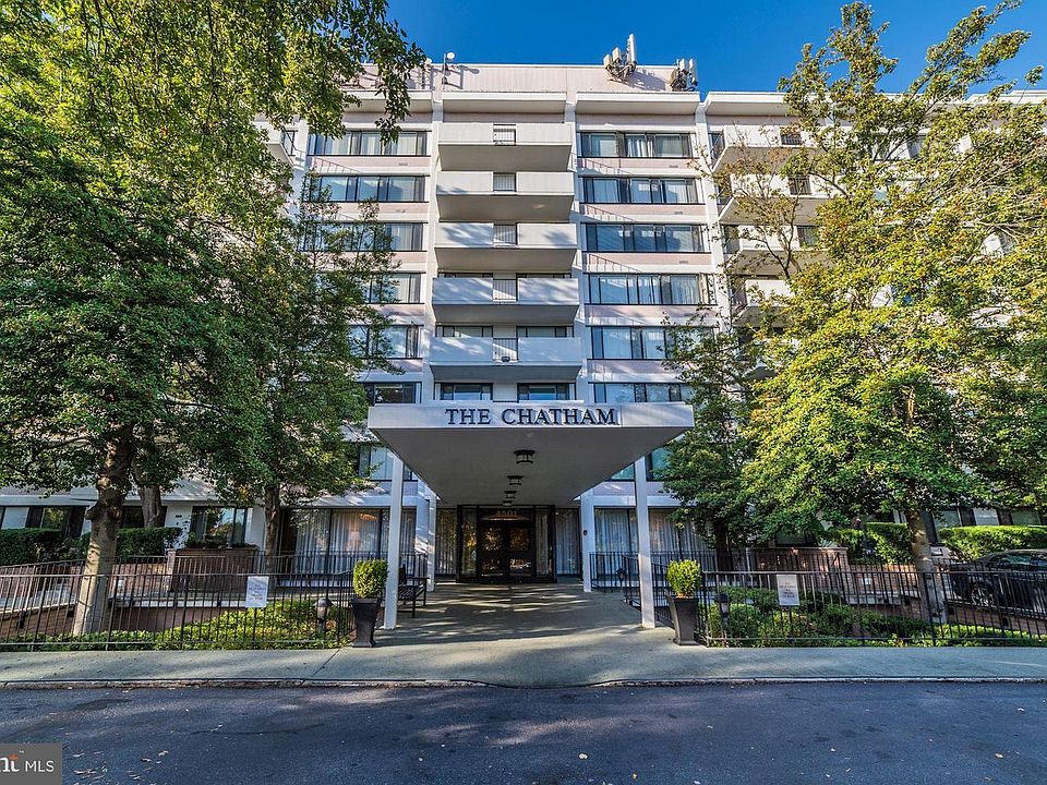 1st image of 4501 Arlington Blvd APT 612