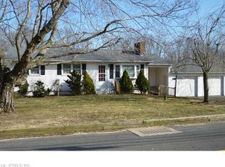 870 Atkins St, Middletown, CT 06457