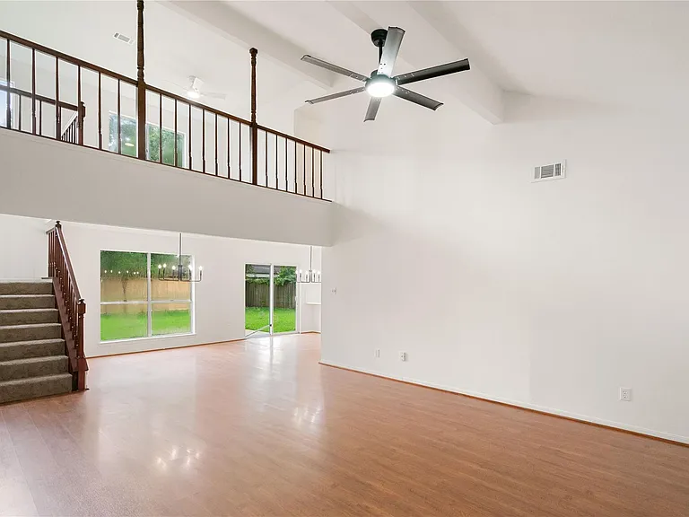 915 S Diamondhead Blvd — Photo 5