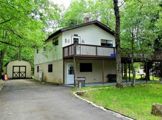 160 Thornberry Ln, Blakeslee, PA 18610