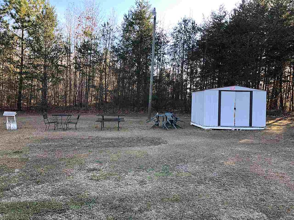 2nd image of 3235 Henry Cash Rd