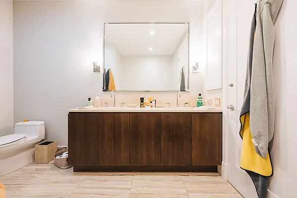 Sold by Harmonycity Corp. | media 15