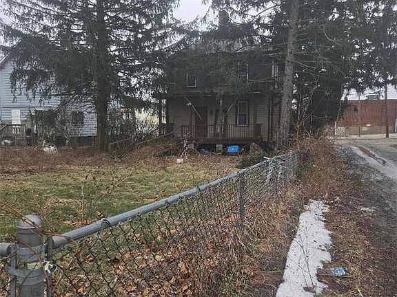 5th image of 19 John St