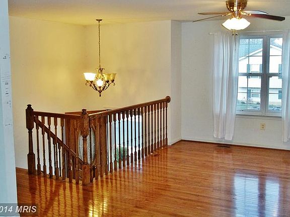 4th image of 1505 Pullman Dr